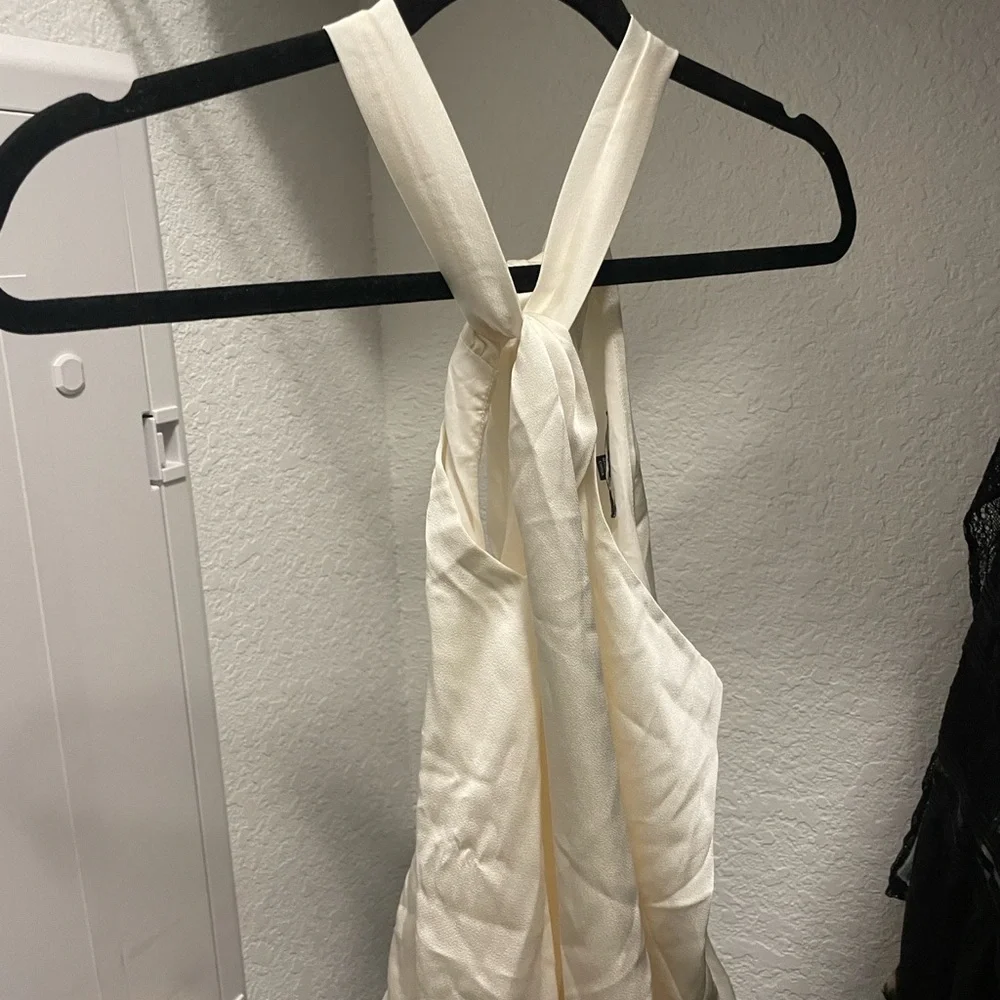 Lulus NWOT Posh Attitude Ivory Satin Knotted Halter Bodysuit - Picture 6 of 7